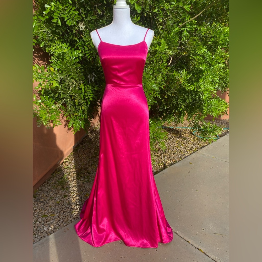 GB Gianni Bini Hot Pink Backless Prom Dress